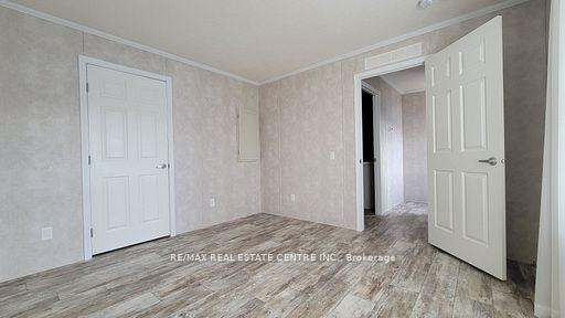 Photo 7 of 24 MacPherson Crescent, Hamilton, Rural Flamborough — HOMEH