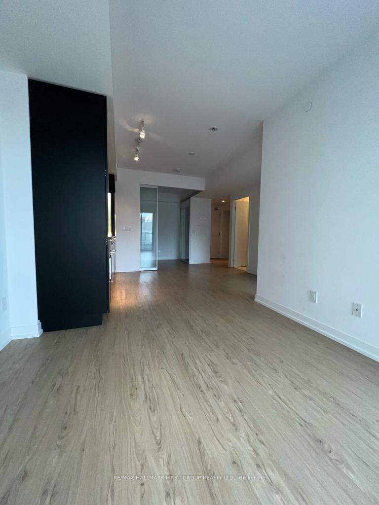 Photo 15 of Unit 3917, 85 Wood Street, Toronto, Church-Yonge Corridor — HOMEH