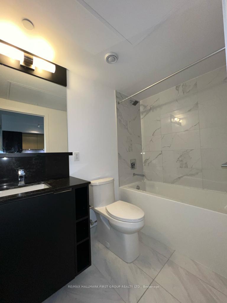 Photo 20 of Unit 3917, 85 Wood Street, Toronto, Church-Yonge Corridor — HOMEH