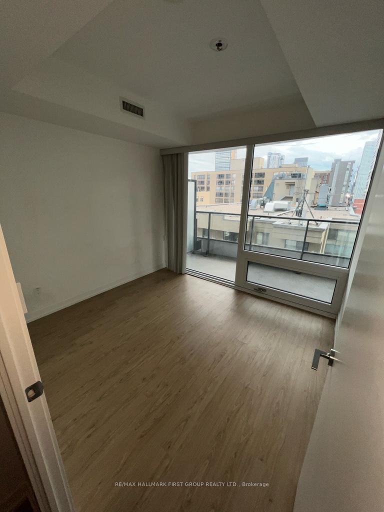 Photo 10 of Unit 3917, 85 Wood Street, Toronto, Church-Yonge Corridor — HOMEH