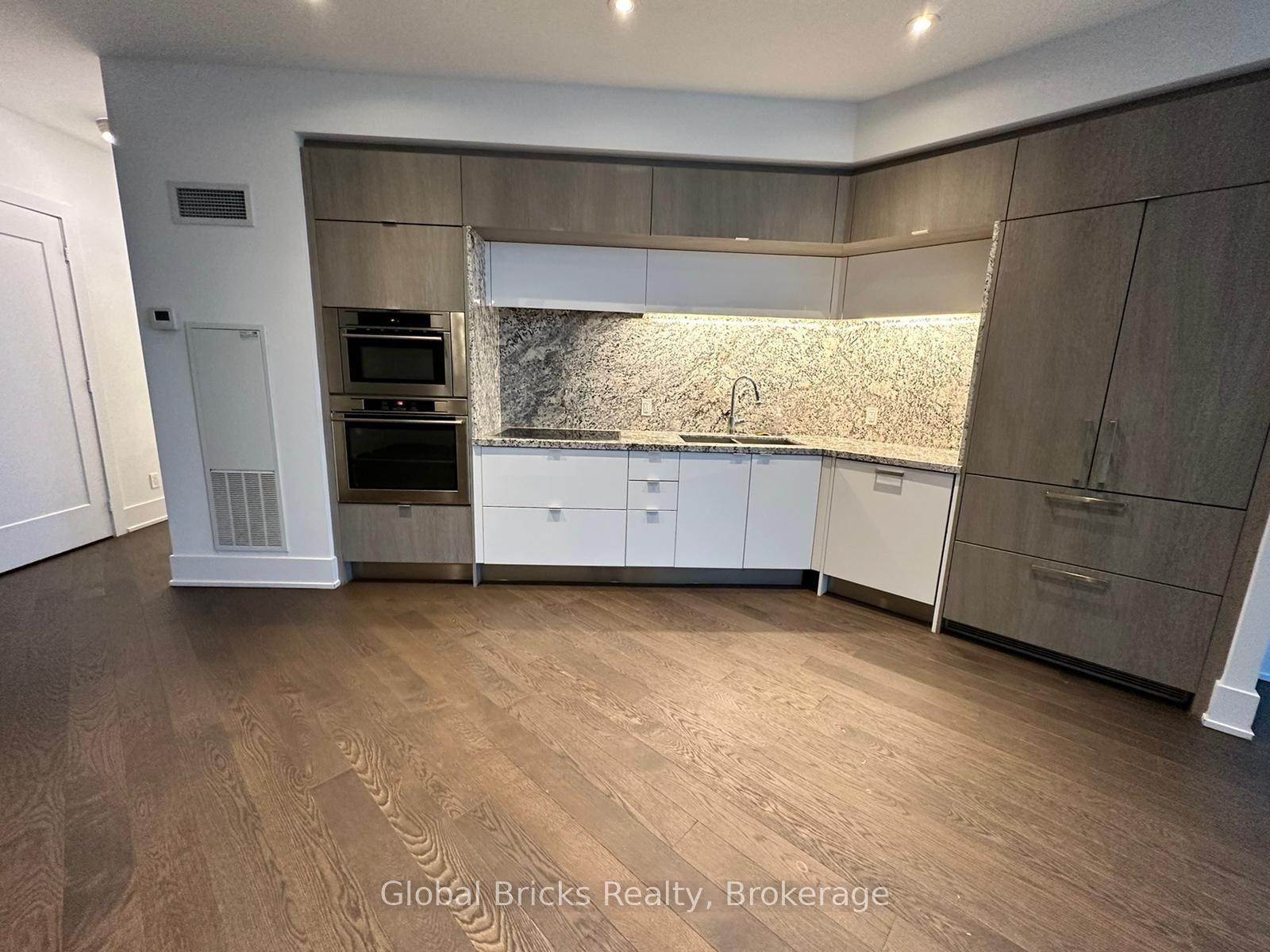 Photo 9 of Unit PH19, 1 Edgewater Drive, Toronto, Waterfront Communities — HOMEH