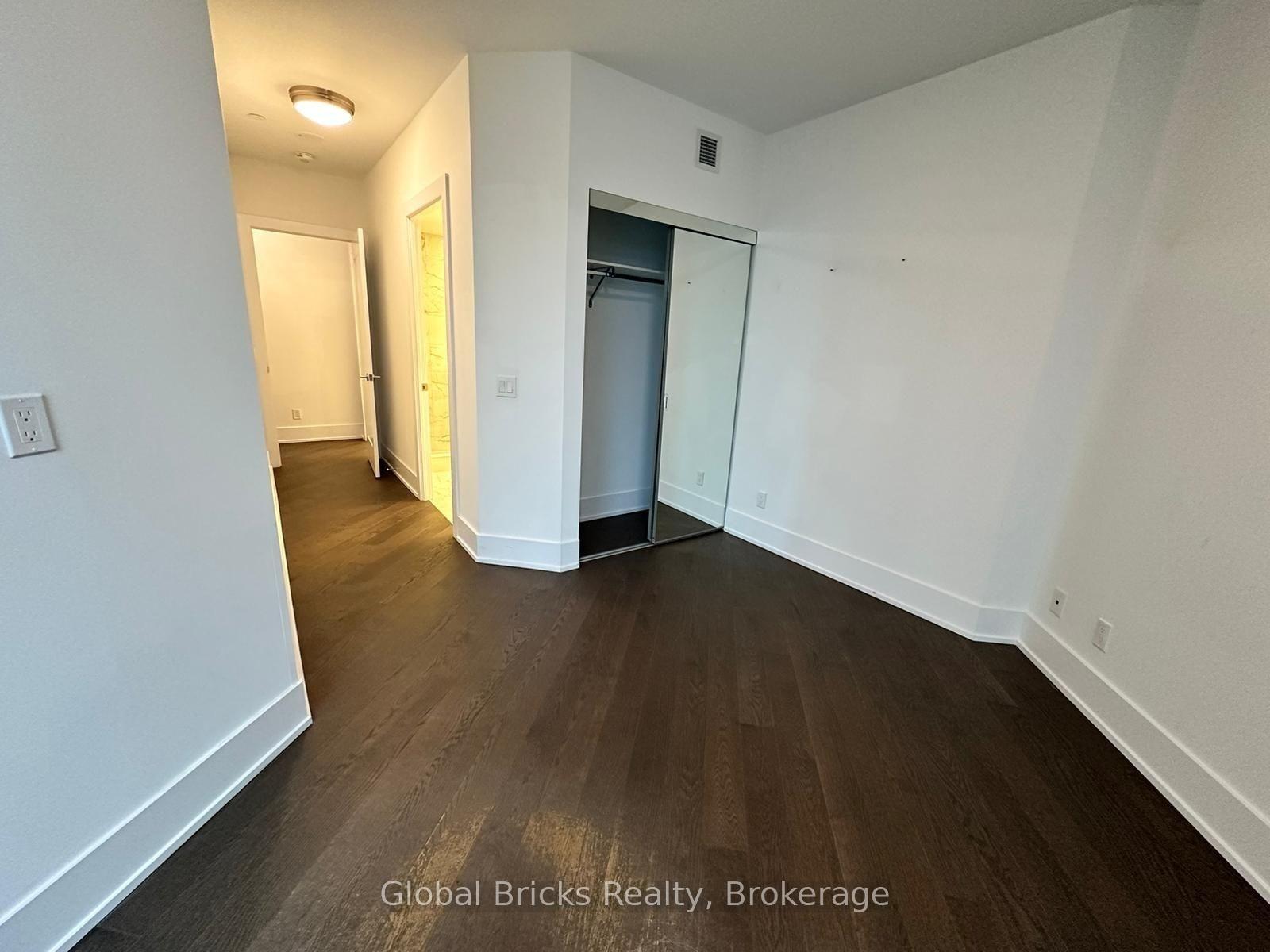 Photo 11 of Unit PH19, 1 Edgewater Drive, Toronto, Waterfront Communities — HOMEH