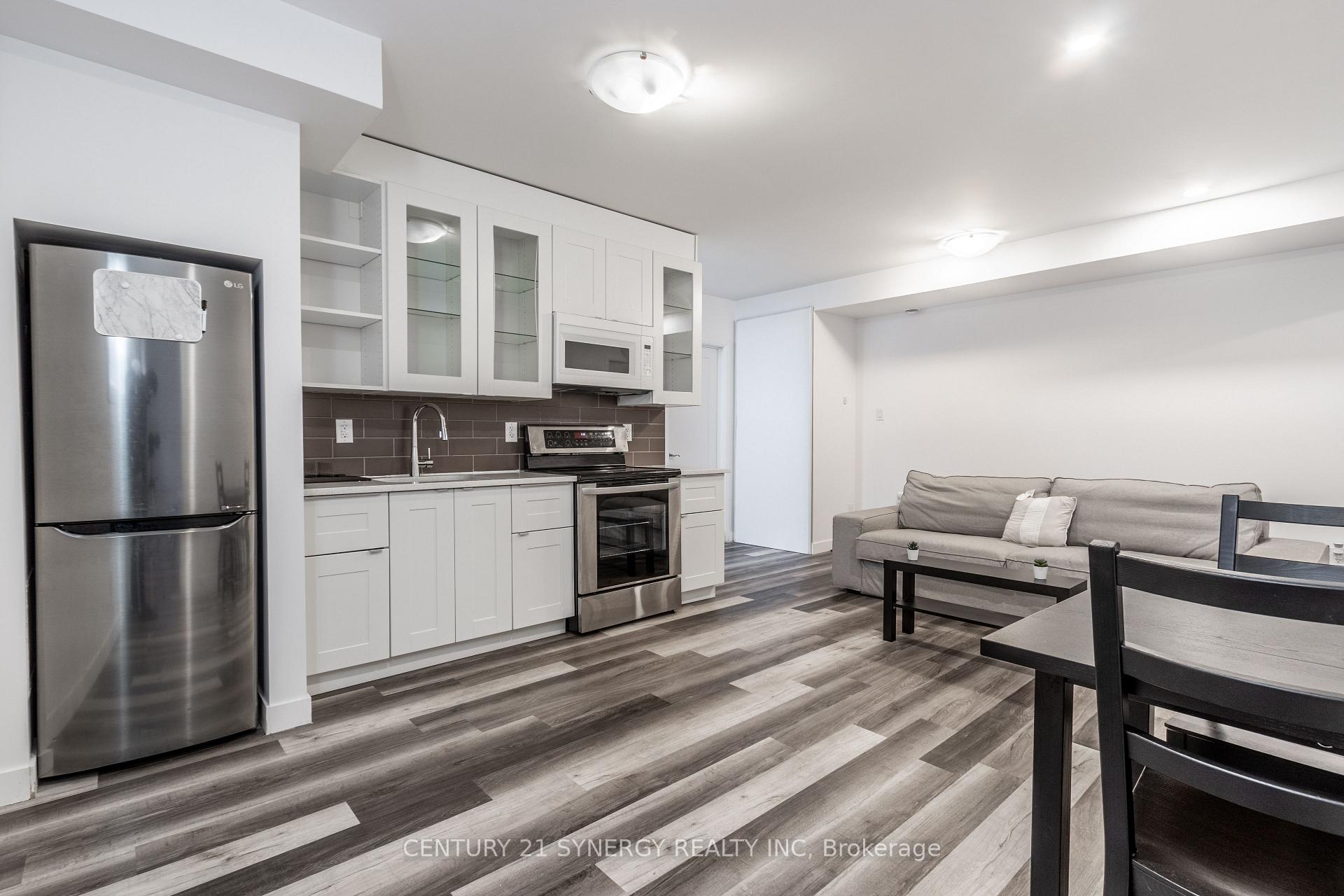 Photo 3 of Unit B, 865 Tavistock Road, Ottawa, Queensway Terrace North — HOMEH