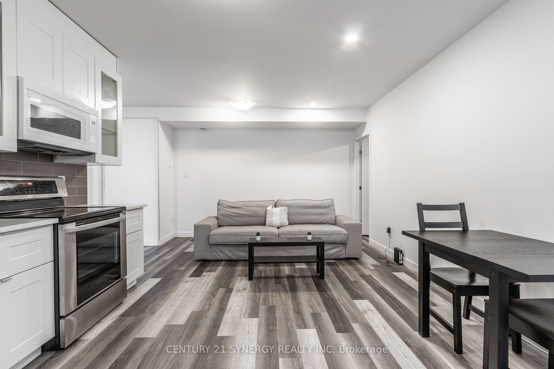 Photo 5 of Unit B, 865 Tavistock Road, Ottawa, Queensway Terrace North — HOMEH