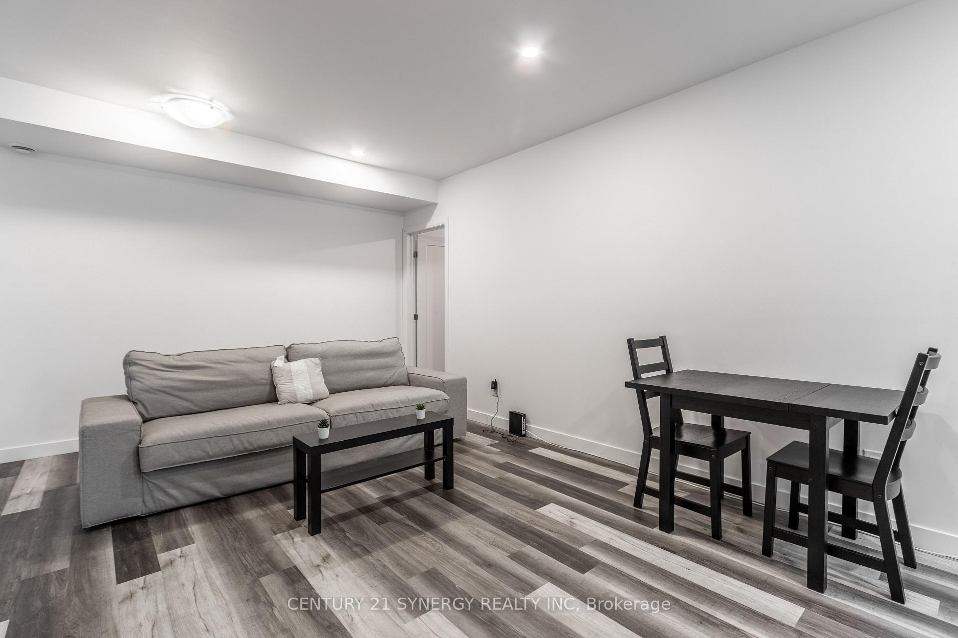 Photo 8 of Unit B, 865 Tavistock Road, Ottawa, Queensway Terrace North — HOMEH