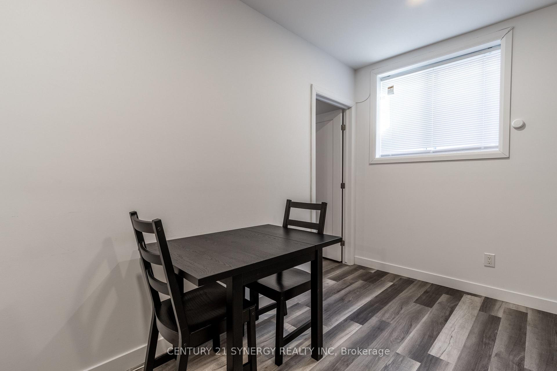 Photo 11 of Unit B, 865 Tavistock Road, Ottawa, Queensway Terrace North — HOMEH