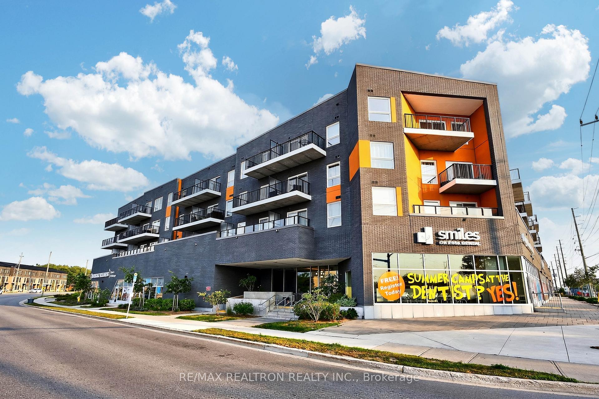 Front of Unit 423, 430 Essa Road