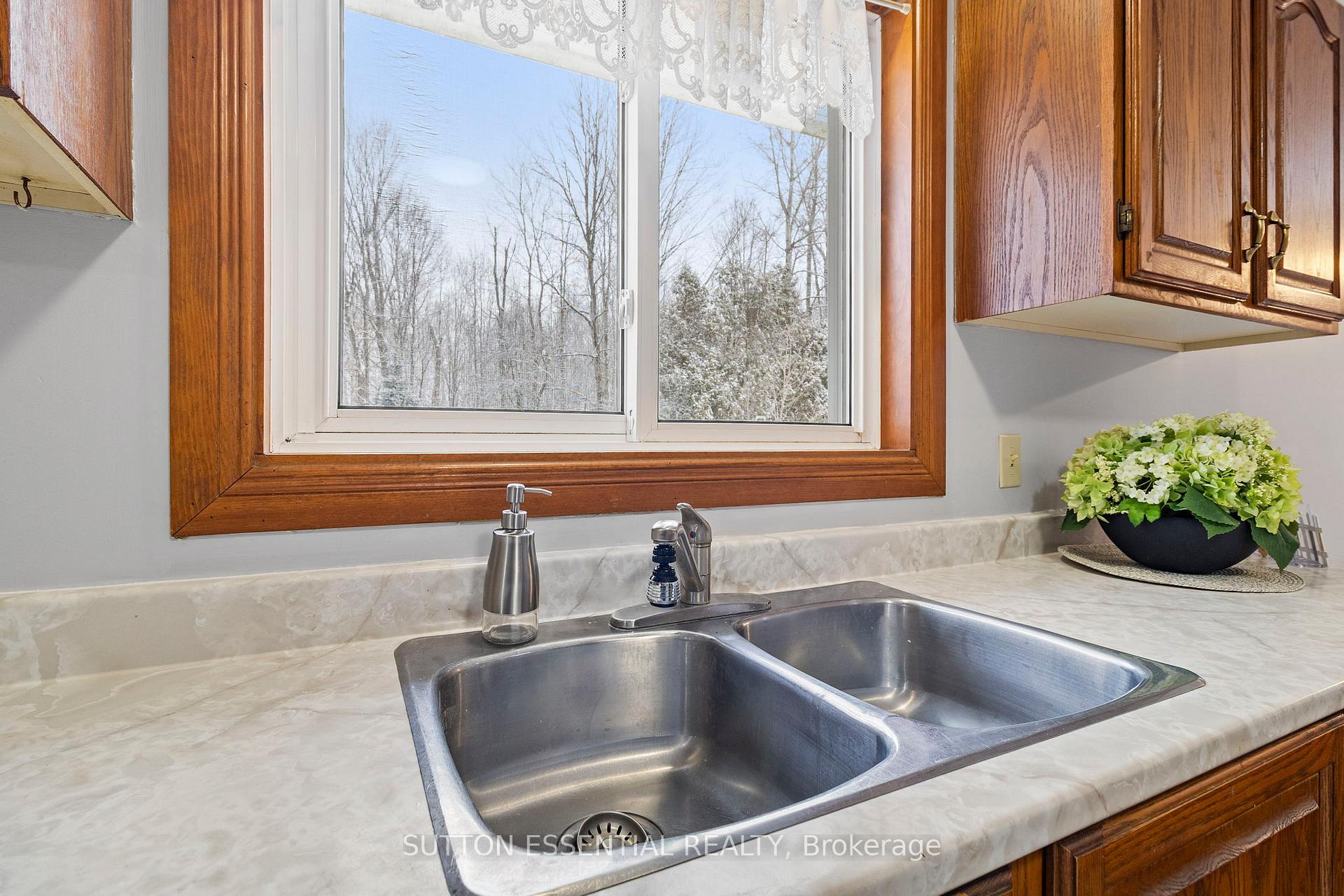 Photo 33 of 2216 2nd Concession Road, Augusta, Augusta Twp — HOMEH