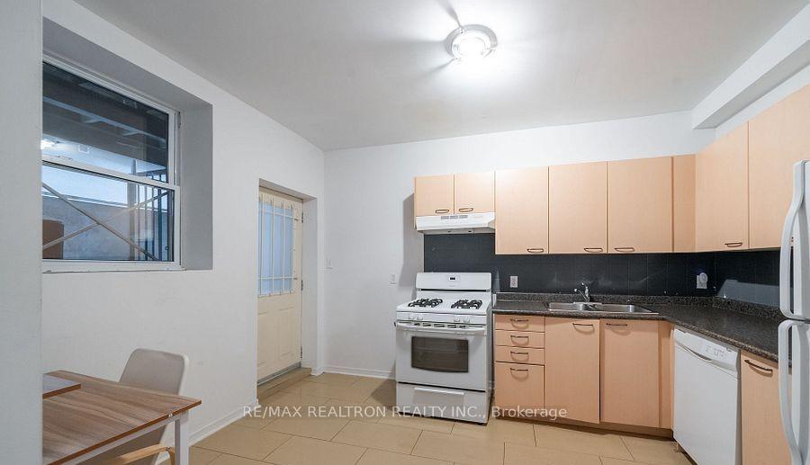 Photo 4 of Unit G5, 414 Jarvis Street E, Toronto, Church-Yonge Corridor — HOMEH