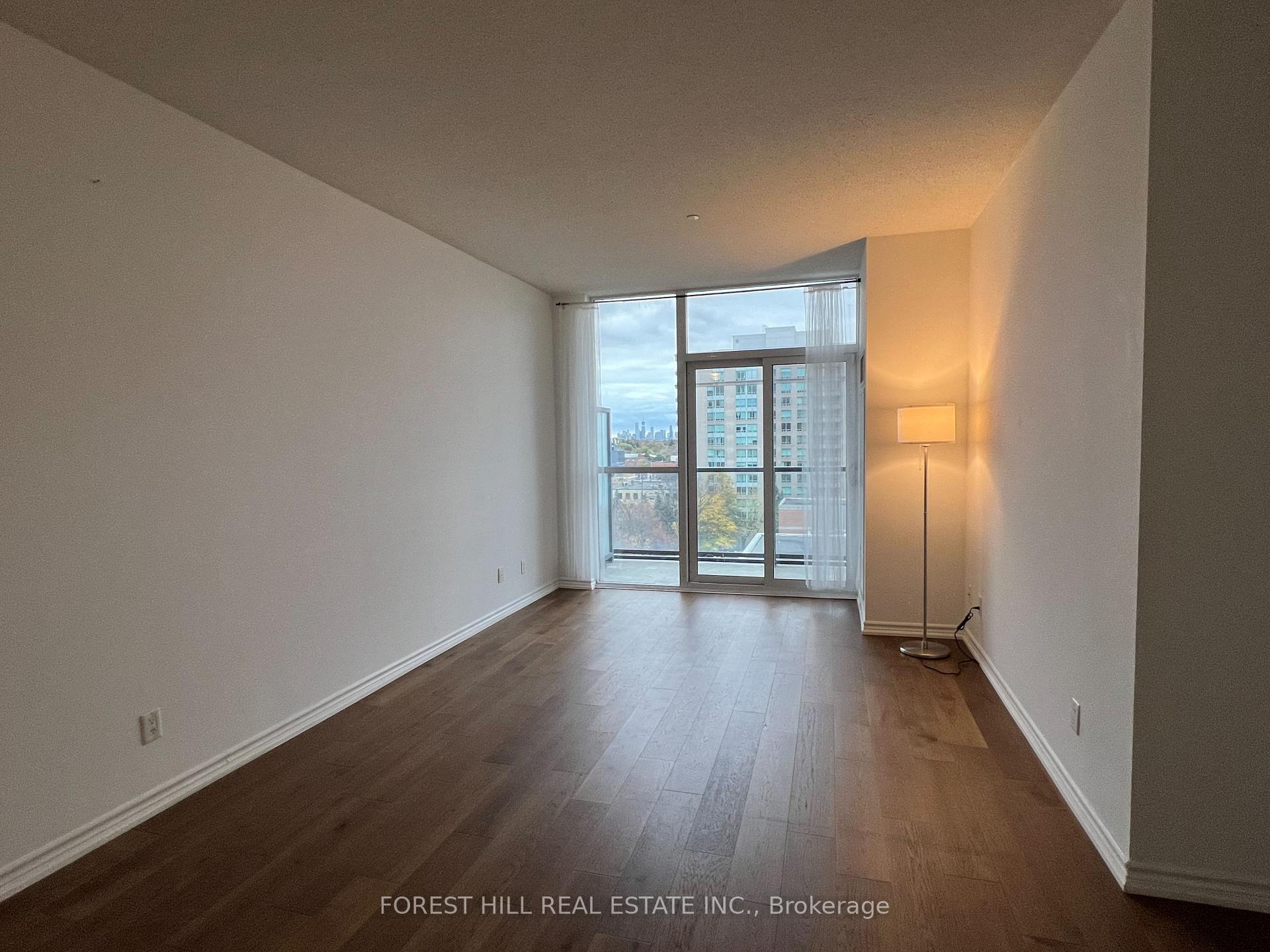 Photo 2 of Unit 930, 35 Saranac Boulevard, Toronto, Englemount-Lawrence — HOMEH