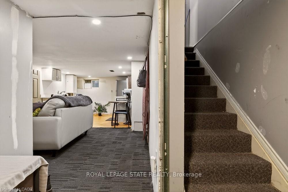 Photo 22 of 163 Hope Avenue, Hamilton, Homeside — HOMEH