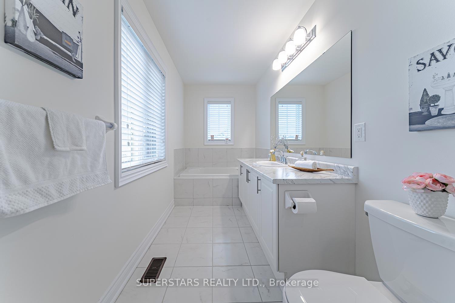 Photo 3 of 331 William Forster Road, Markham, Cornell — HOMEH