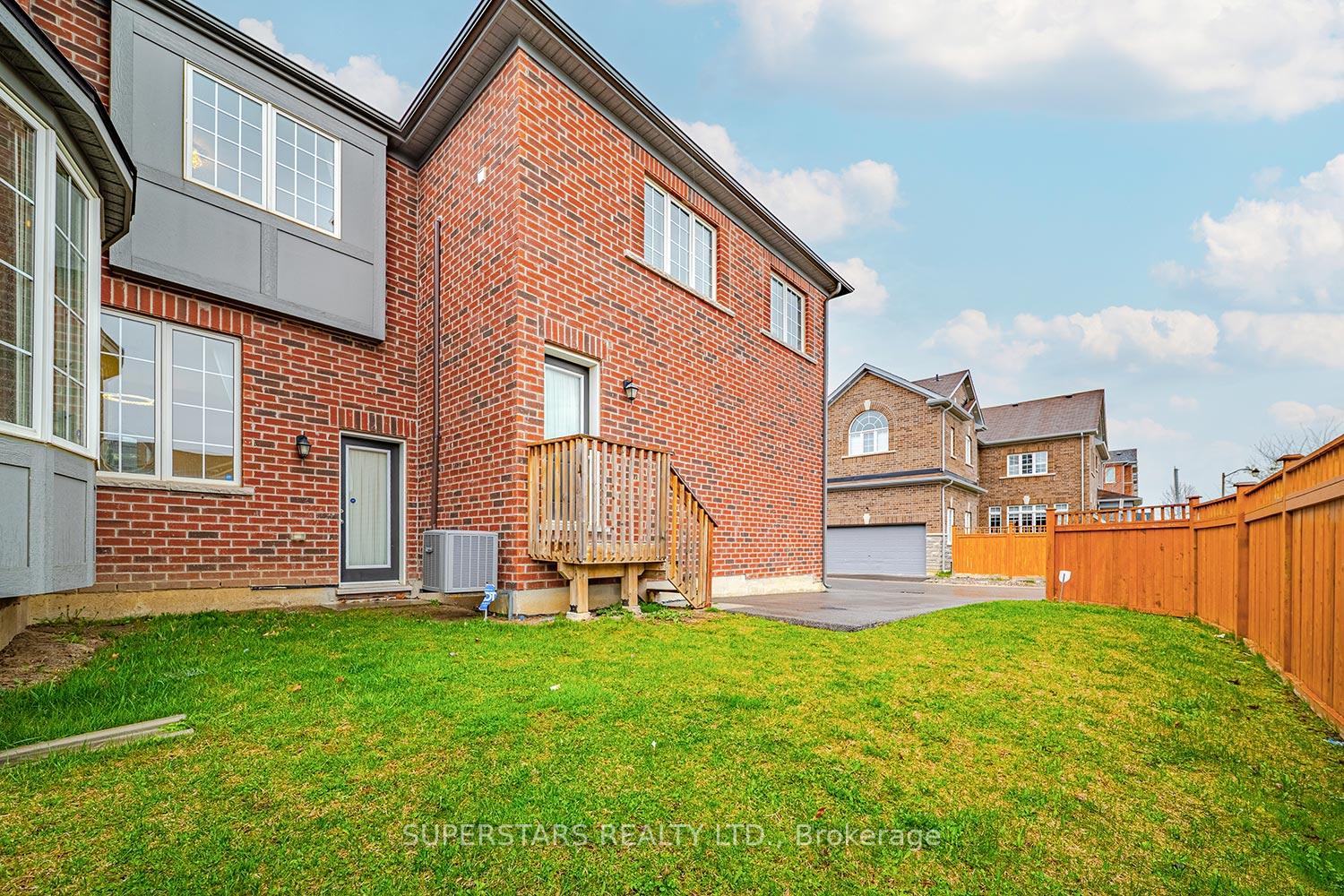 Photo 33 of 331 William Forster Road, Markham, Cornell — HOMEH