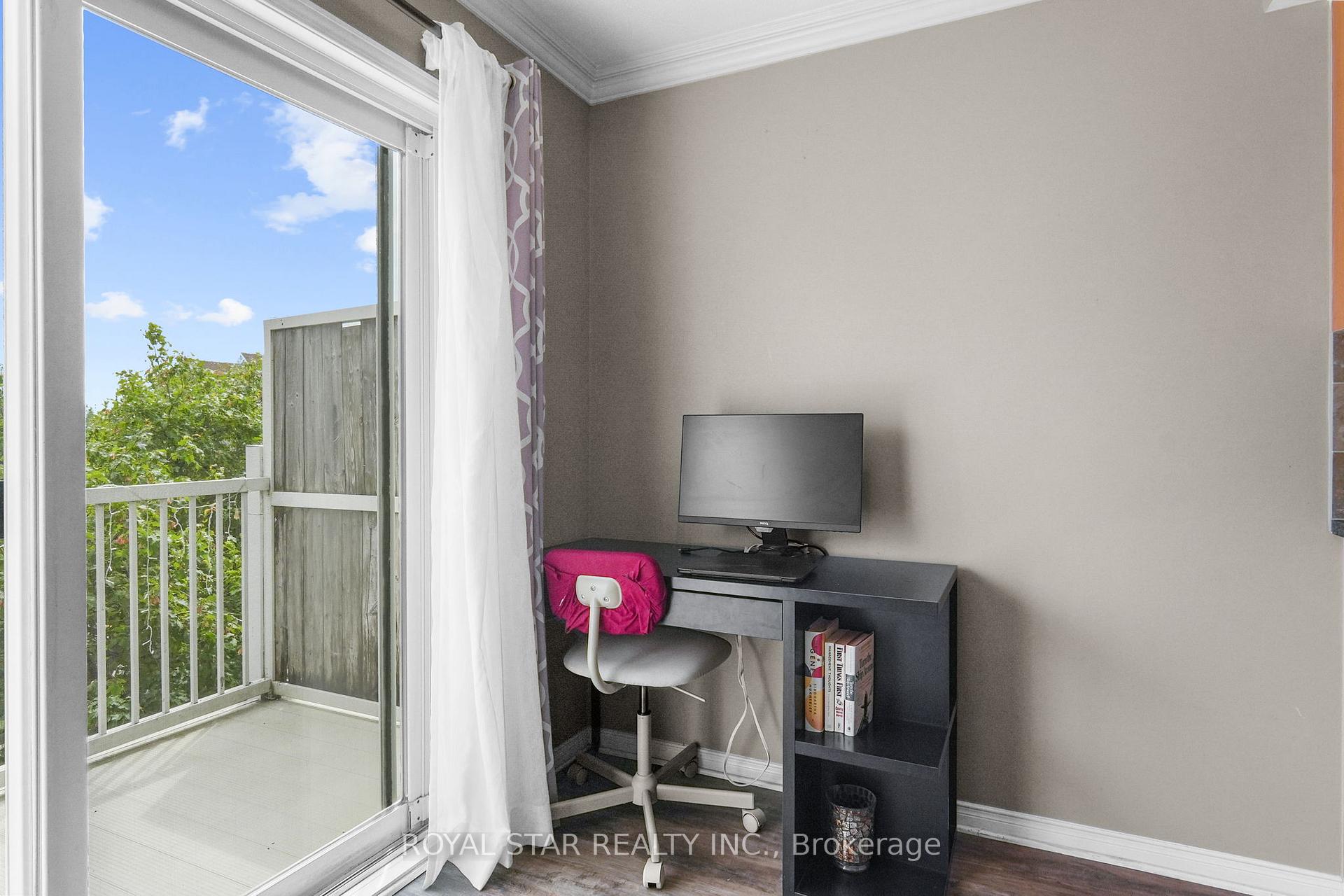 Photo 16 of 258 Meadowbreeze Drive, Ottawa, Kanata - Emerald Meadows/Trailwest — HOMEH