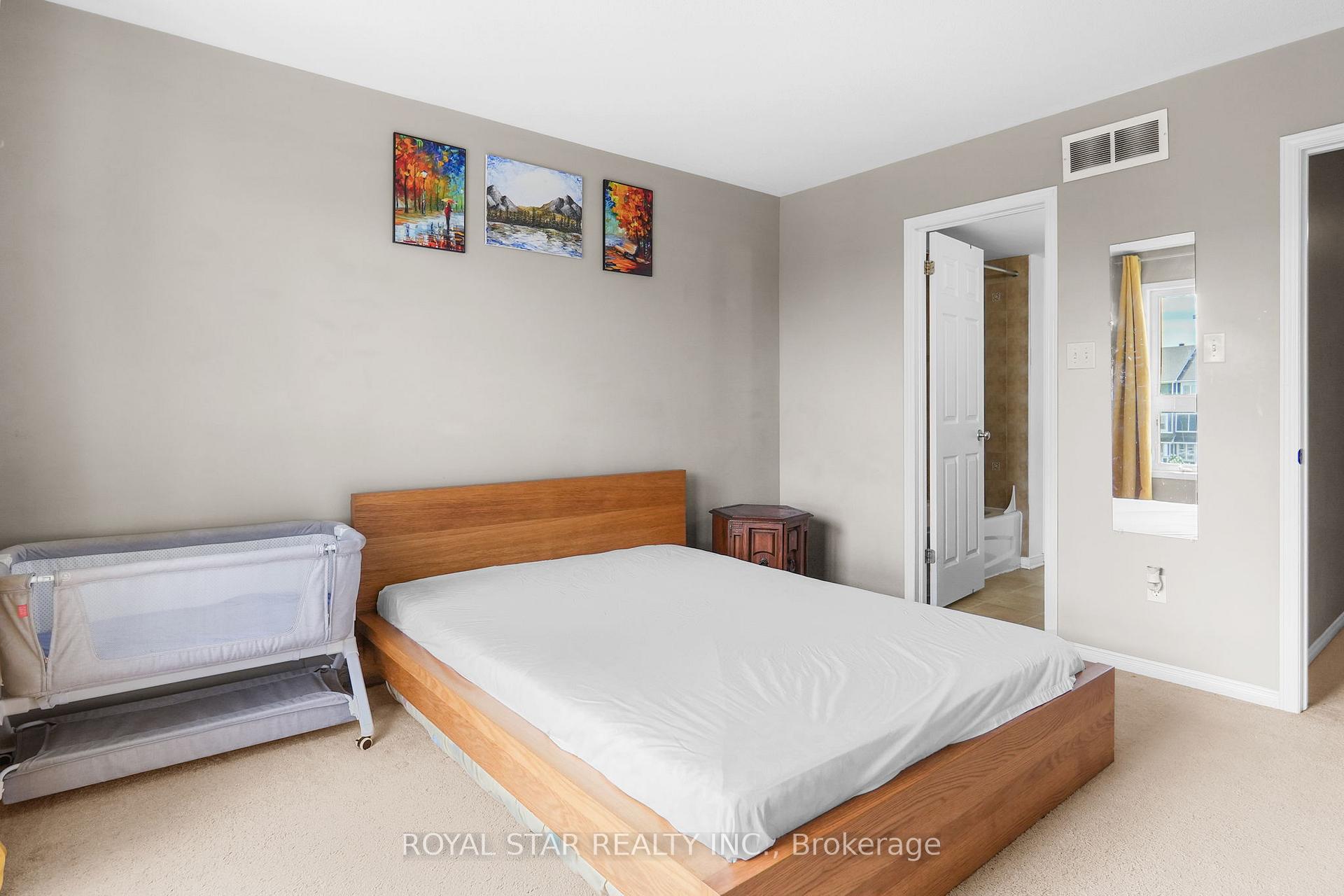 Photo 10 of 258 Meadowbreeze Drive, Ottawa, Kanata - Emerald Meadows/Trailwest — HOMEH