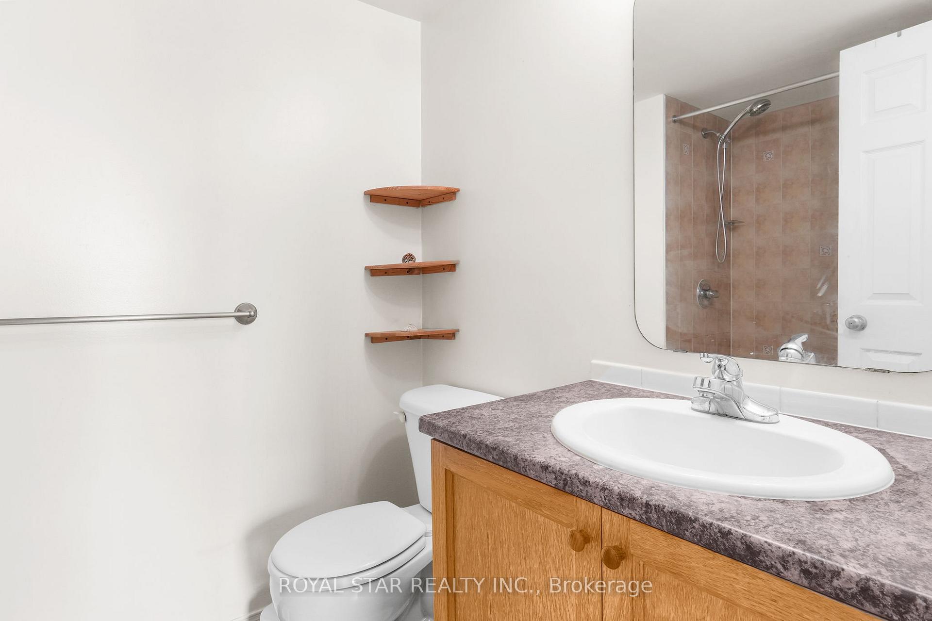 Photo 24 of 258 Meadowbreeze Drive, Ottawa, Kanata - Emerald Meadows/Trailwest — HOMEH