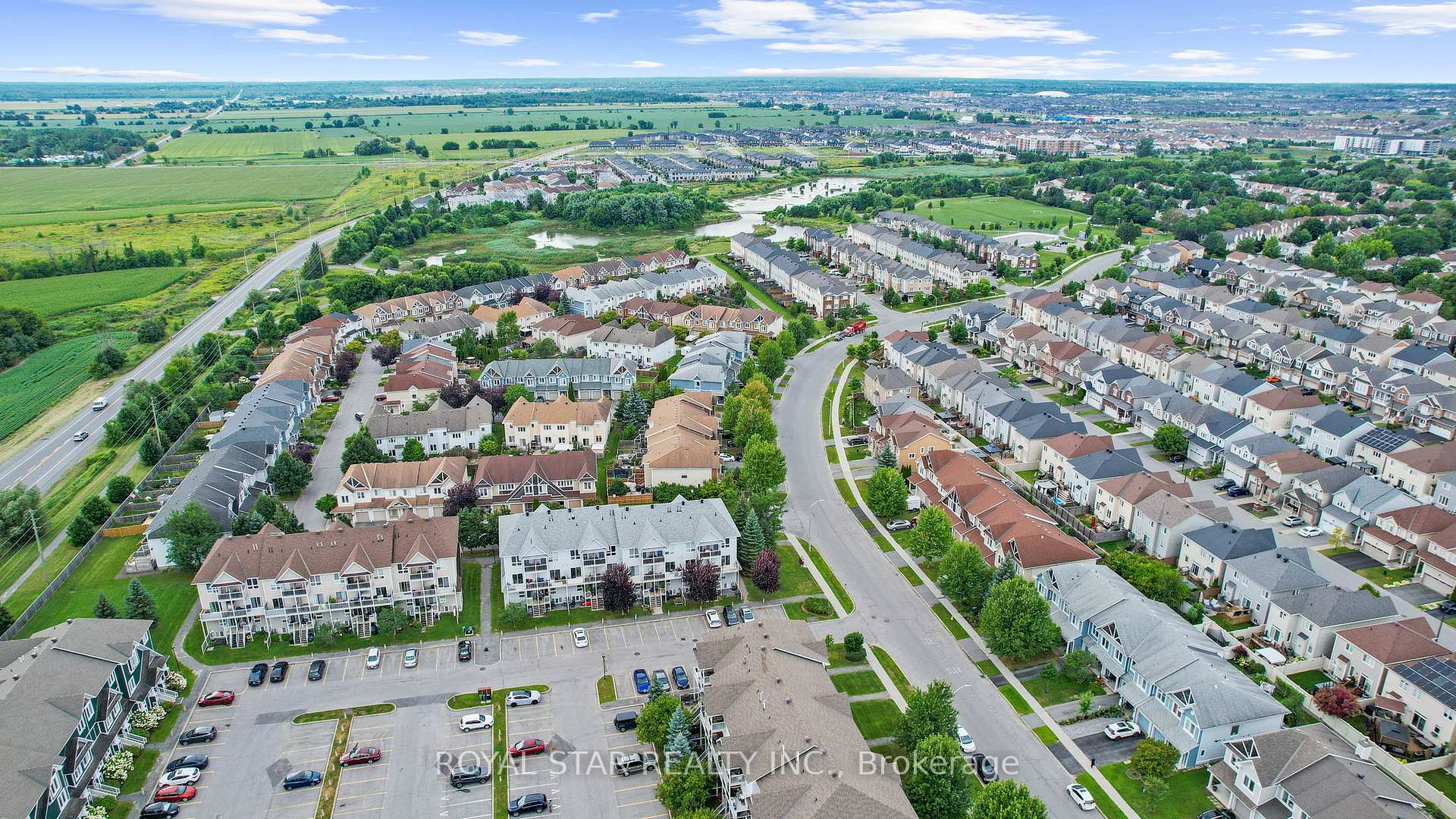 Photo 20 of 258 Meadowbreeze Drive, Ottawa, Kanata - Emerald Meadows/Trailwest — HOMEH