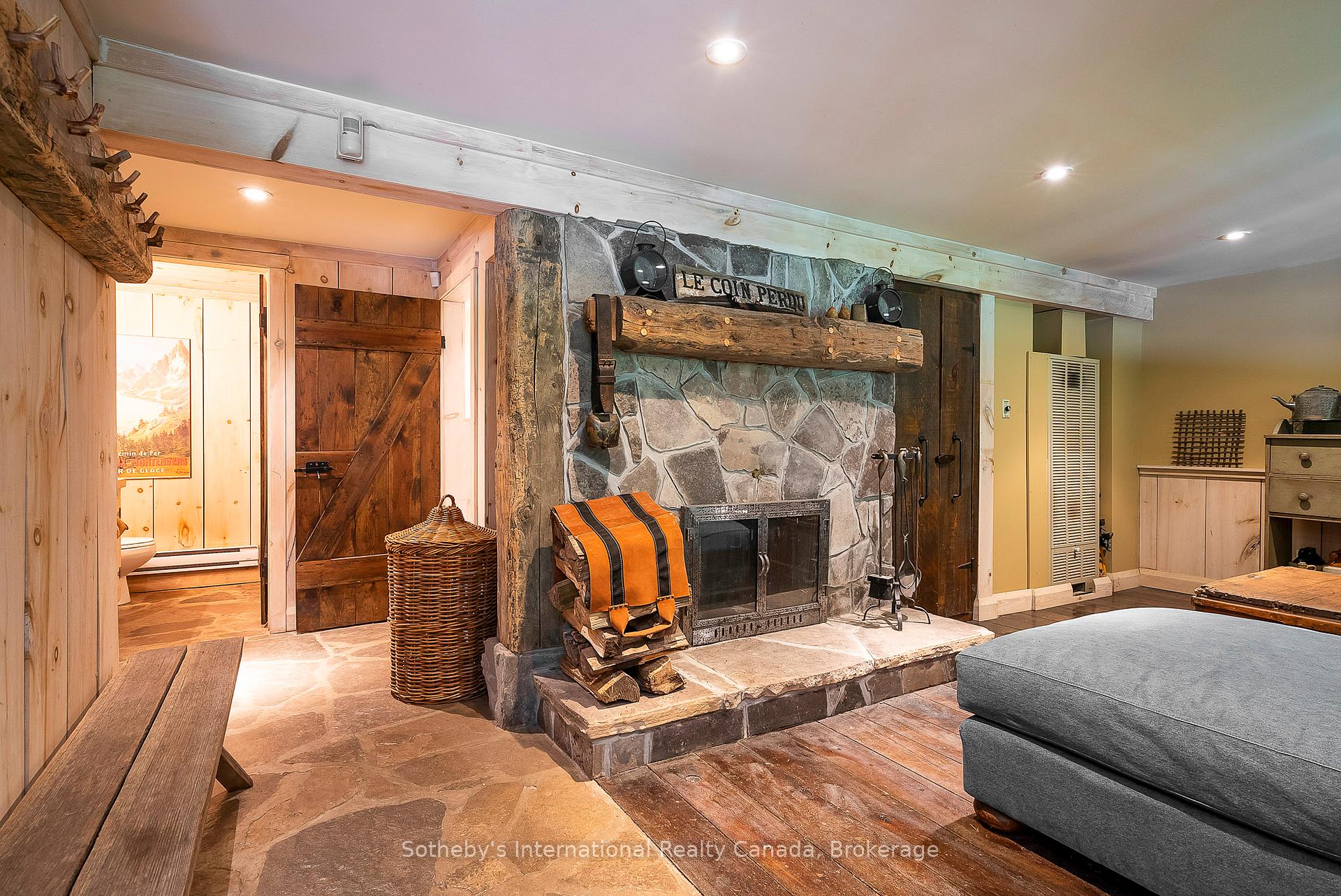 Photo 10 of 265839 25 Side Road, Meaford — HOMEH
