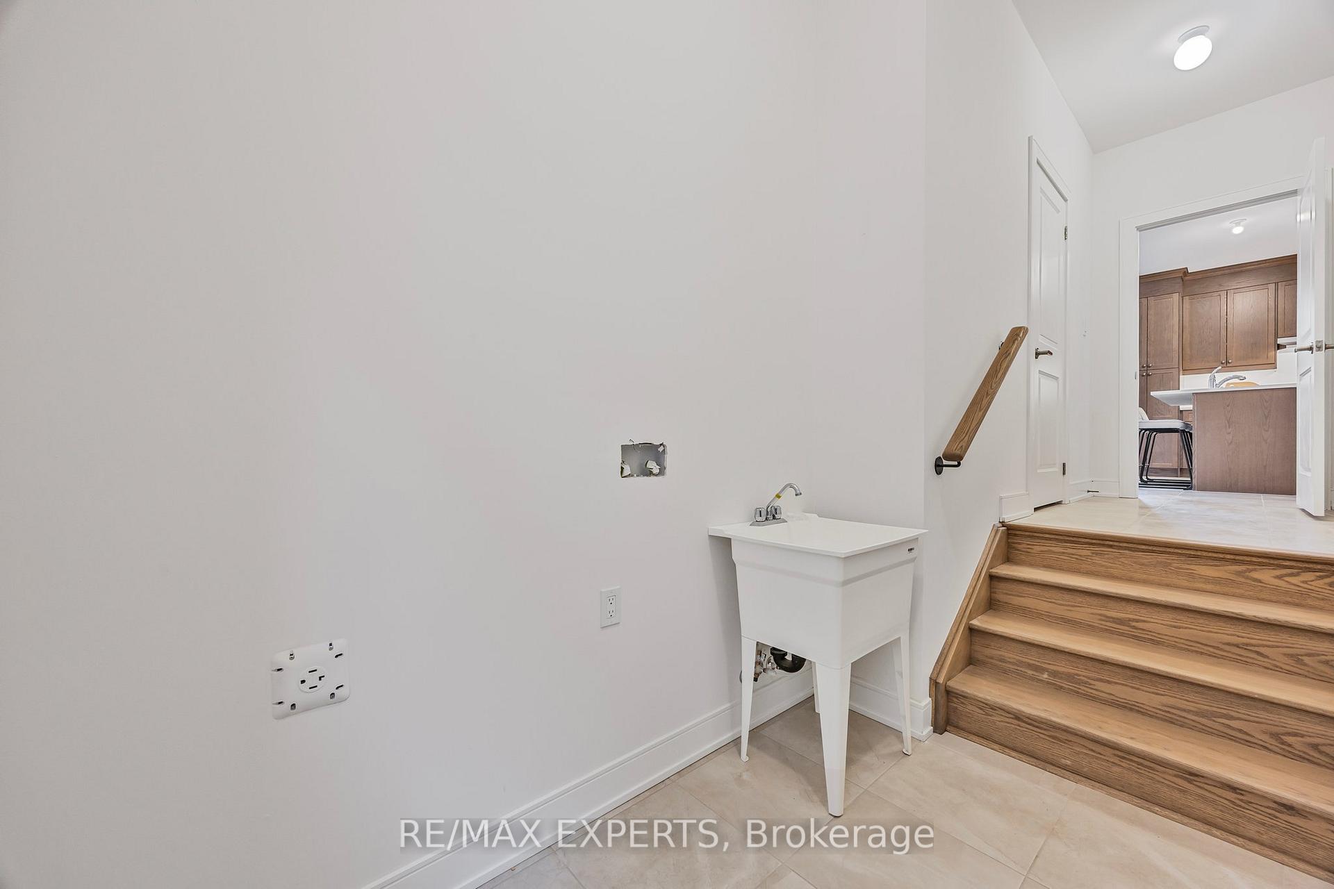 Photo 33 of 239 Wilcox Road, Clearview, Stayner — HOMEH