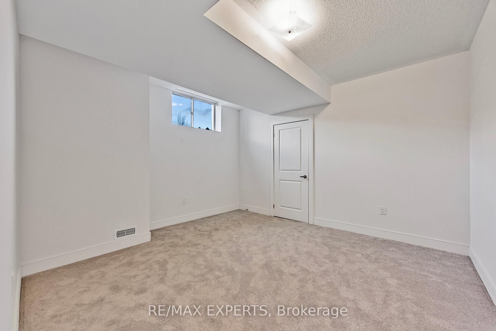 Photo 37 of 239 Wilcox Road, Clearview, Stayner — HOMEH