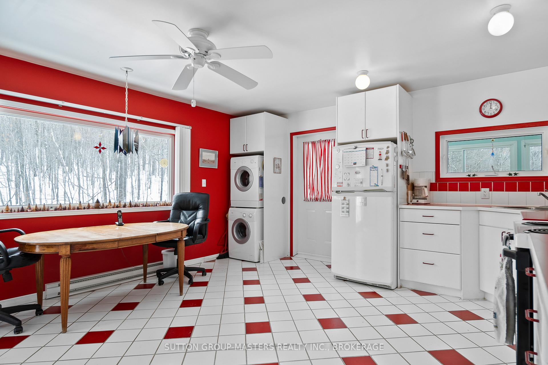 Photo 12 of 2292 Sands Road, Frontenac, Frontenac South — HOMEH