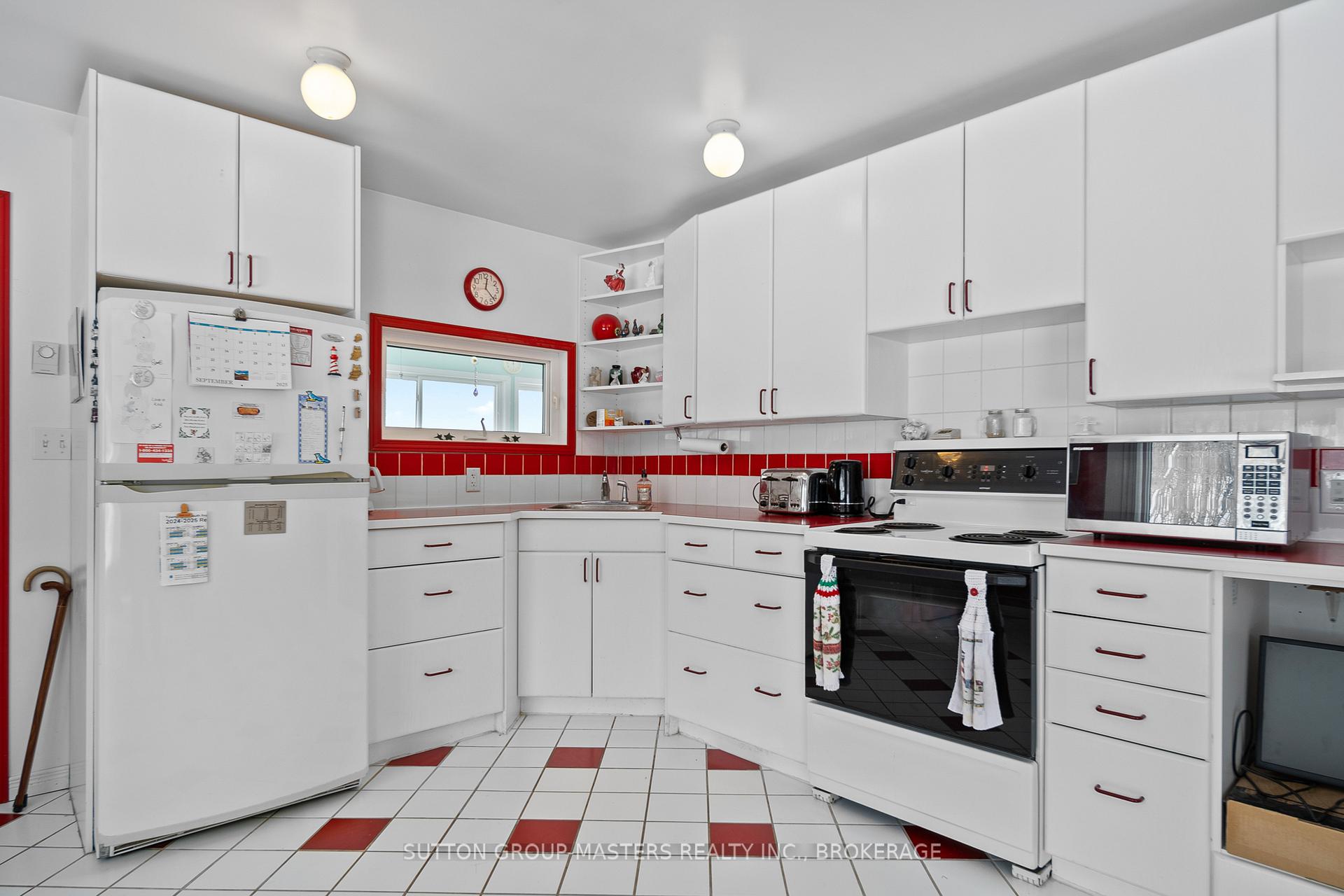 Photo 17 of 2292 Sands Road, Frontenac, Frontenac South — HOMEH