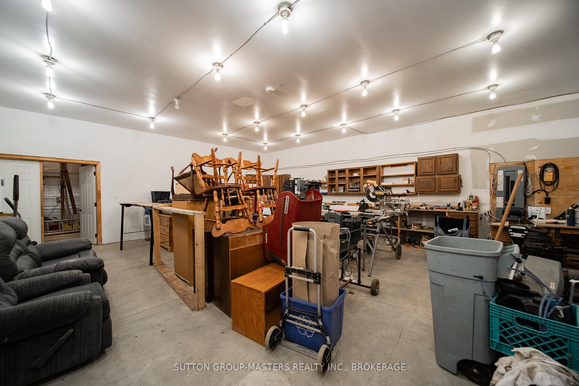 Photo 20 of 2292 Sands Road, Frontenac, Frontenac South — HOMEH
