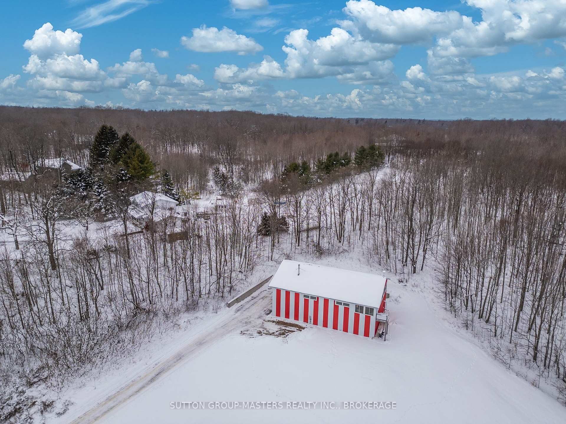 Photo 35 of 2292 Sands Road, Frontenac, Frontenac South — HOMEH