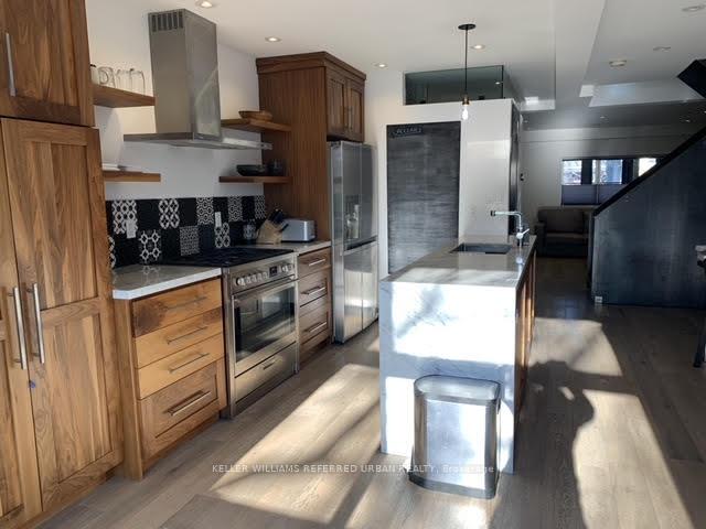 Photo 7 of Unit Main, 108 Wineva Avenue, Toronto, The Beaches — HOMEH
