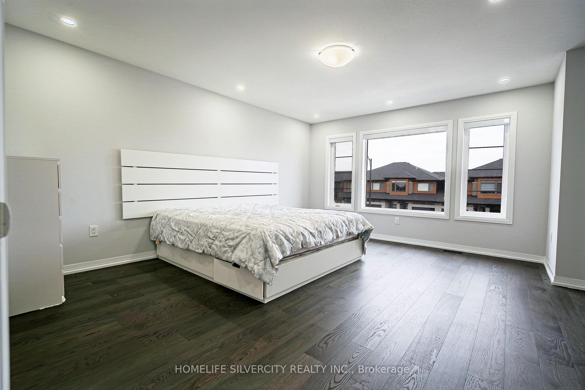 Photo 41 of 106 Columbus Gate, Hamilton, Stoney Creek Mountain — HOMEH