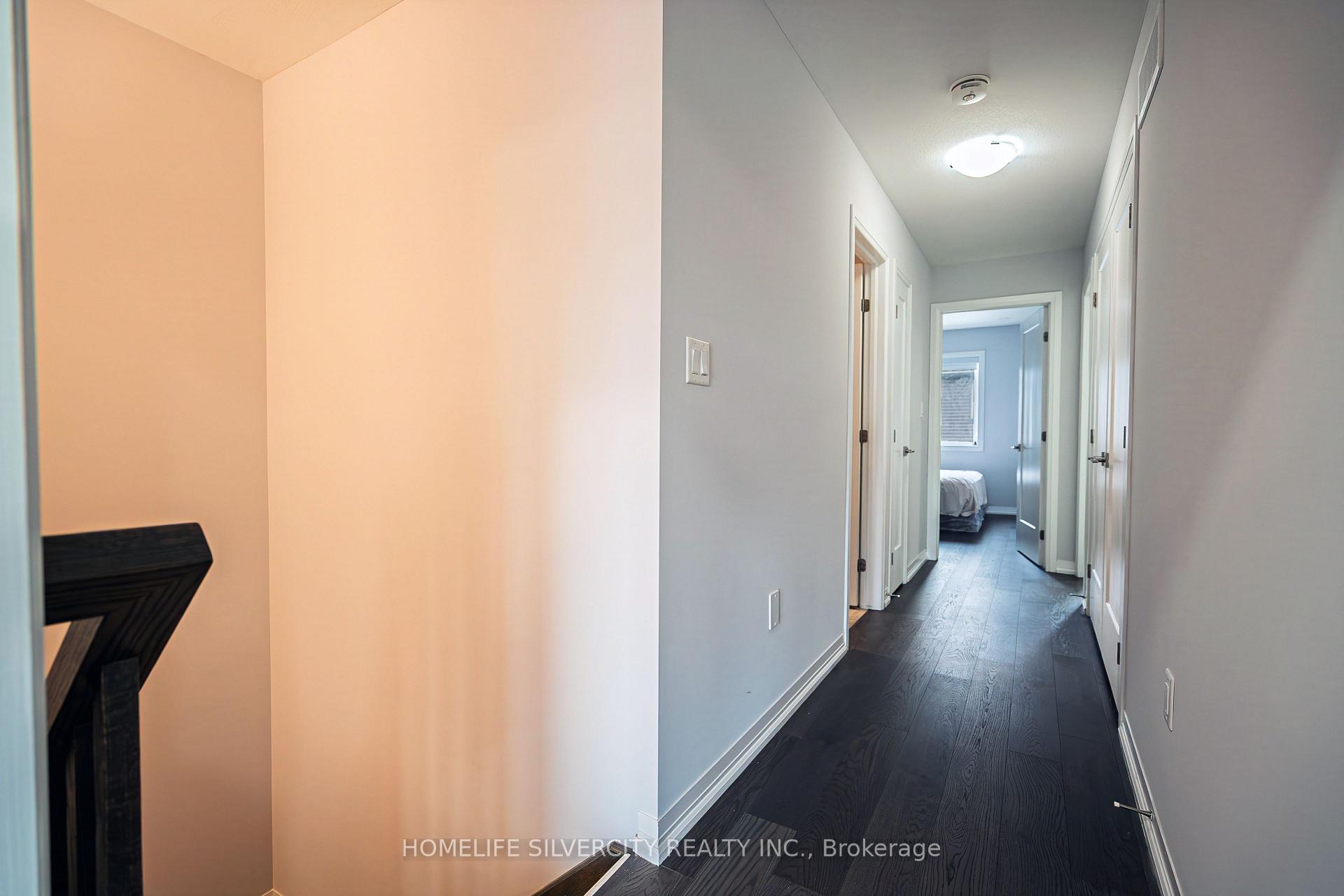 Photo 24 of 106 Columbus Gate, Hamilton, Stoney Creek Mountain — HOMEH