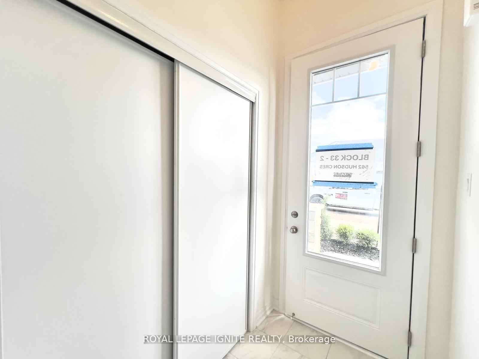 Photo 2 of 562 Hudson Crescent, Midland — HOMEH