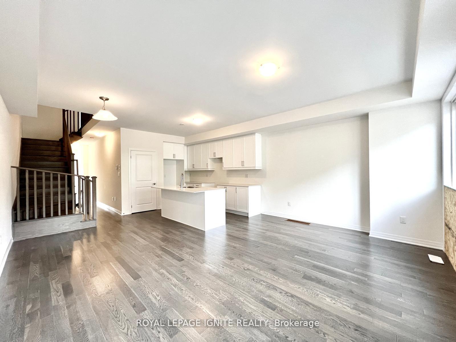 Photo 6 of 562 Hudson Crescent, Midland — HOMEH