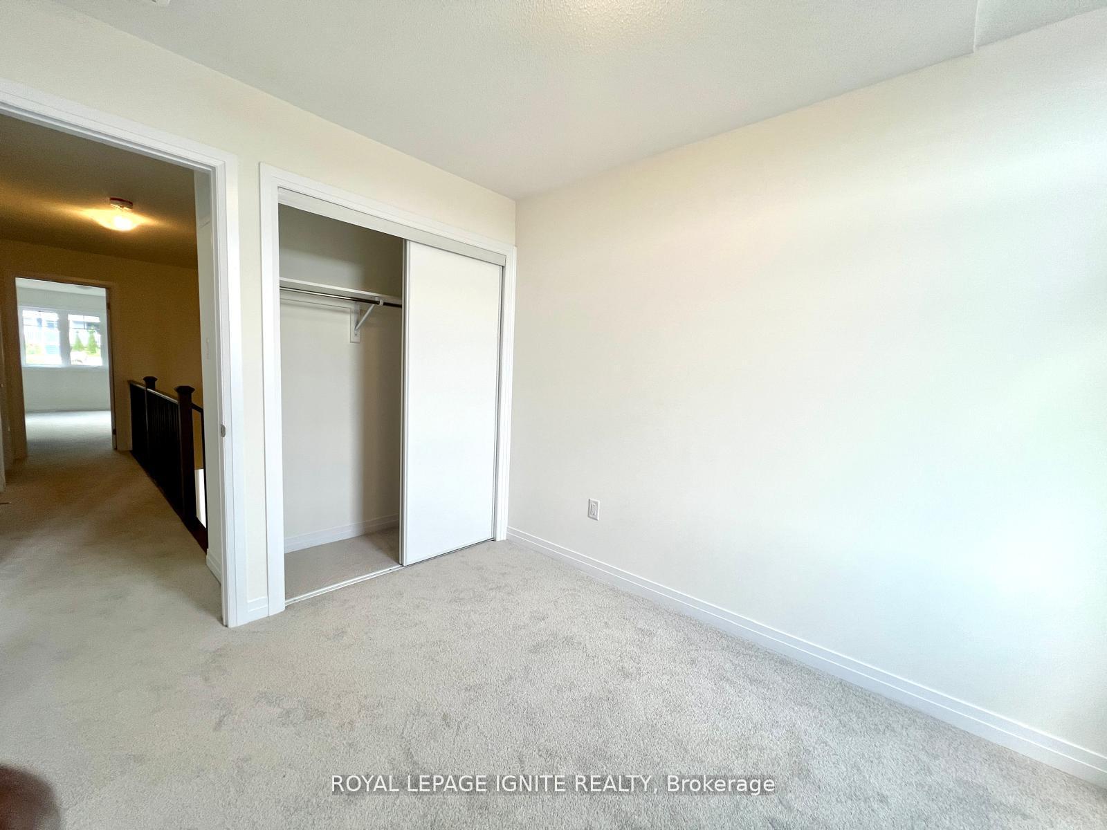 Photo 13 of 562 Hudson Crescent, Midland — HOMEH