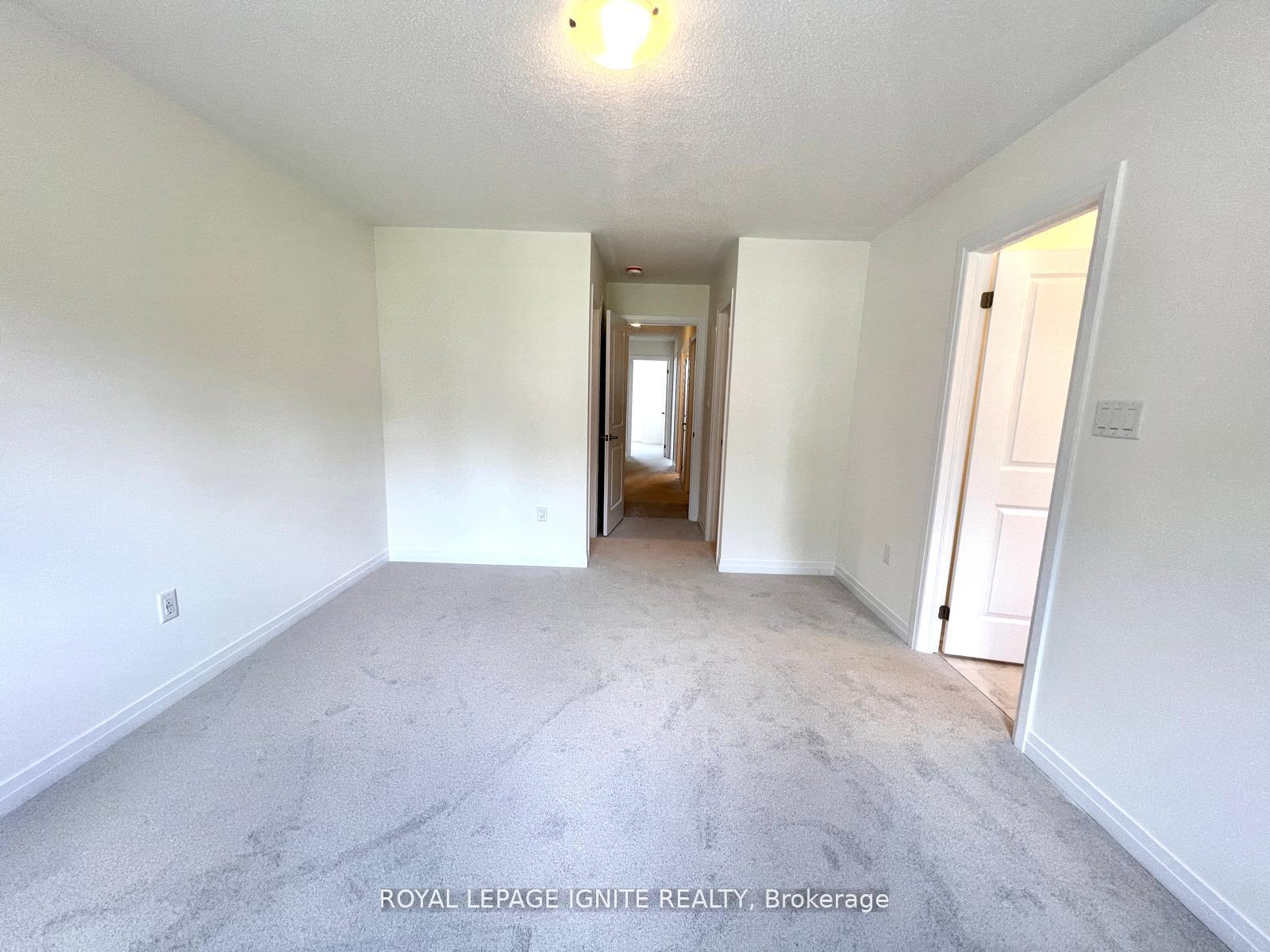 Photo 19 of 562 Hudson Crescent, Midland — HOMEH