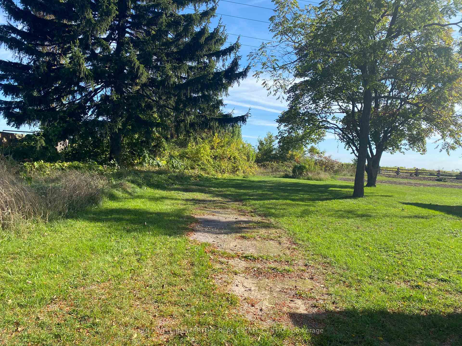 Photo 4 of 867 Beach Boulevard, Hamilton, Hamilton Beach — HOMEH
