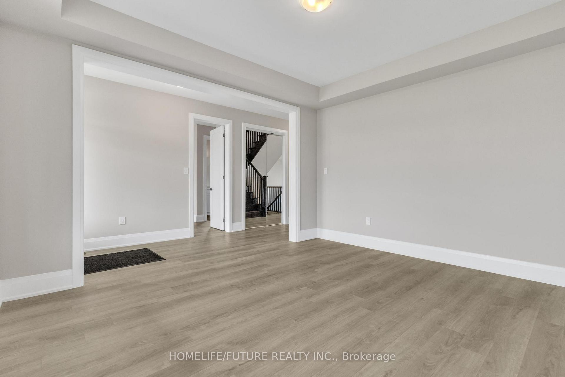 Photo 2 of 44 Dyer Crescent, Bracebridge, Muskoka (N) — HOMEH