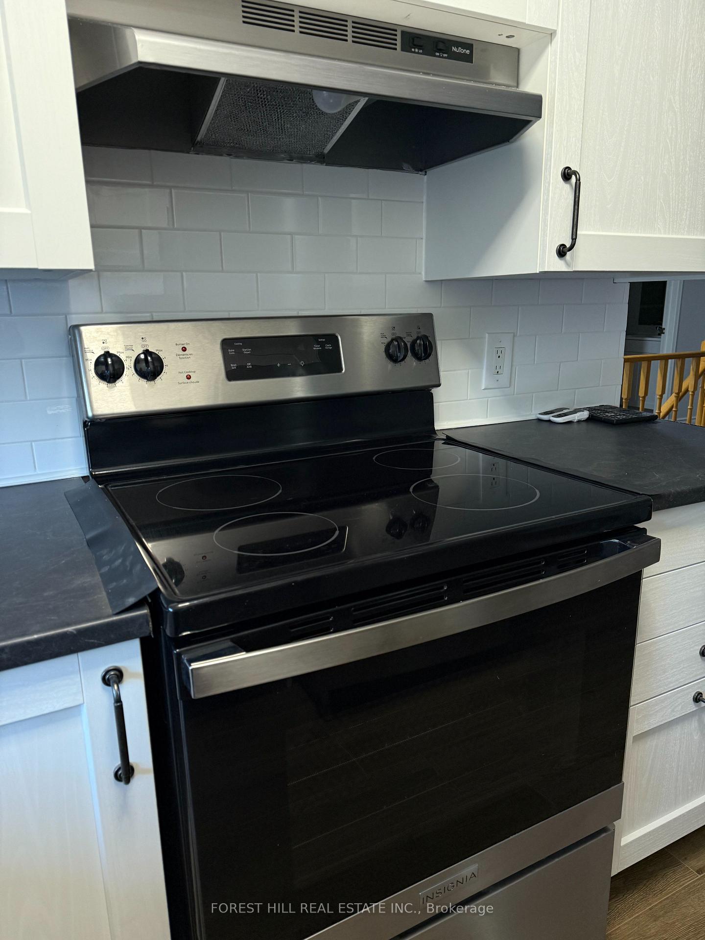 Photo 5 of Unit 18, 31 Laguna Parkway, Ramara, Brechin — HOMEH