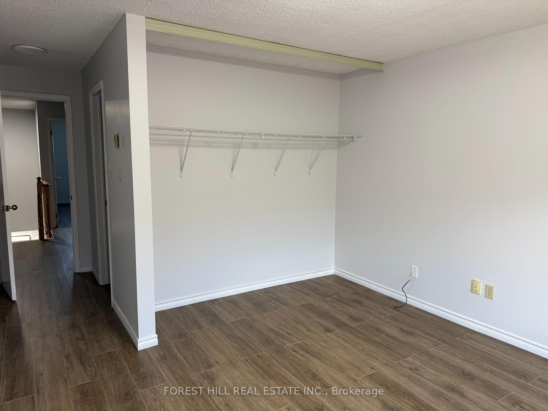 Photo 19 of Unit 18, 31 Laguna Parkway, Ramara, Brechin — HOMEH