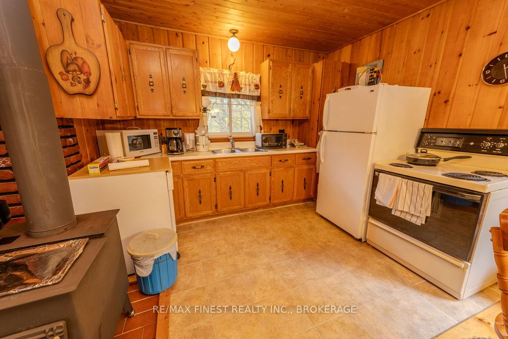 Photo 7 of 1203 Farm Gate Lane, North Frontenac, Frontenac North — HOMEH