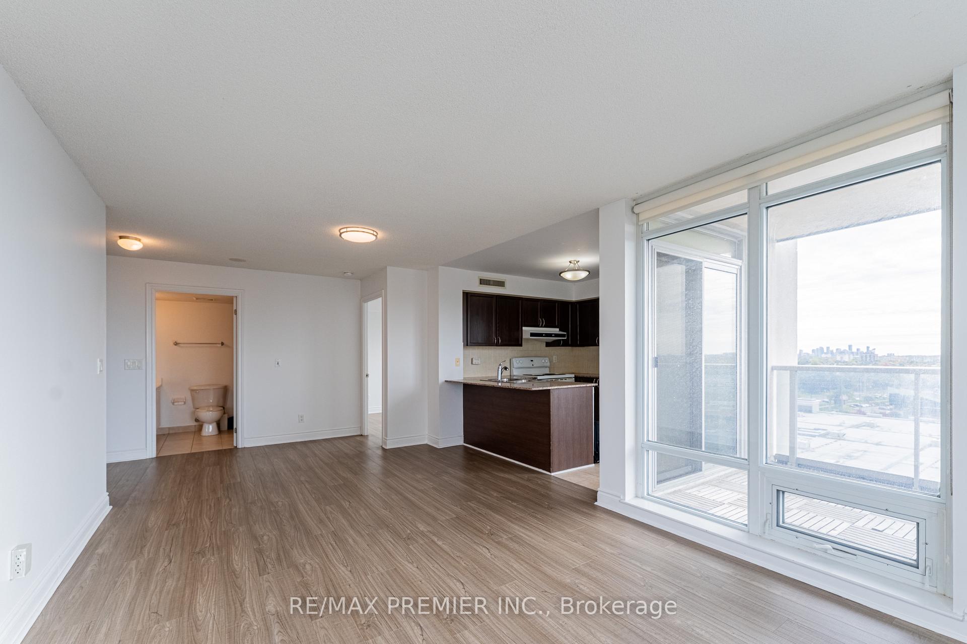 Photo 9 of Unit 1203, 7 North Park Road, Vaughan, Beverley Glen — HOMEH