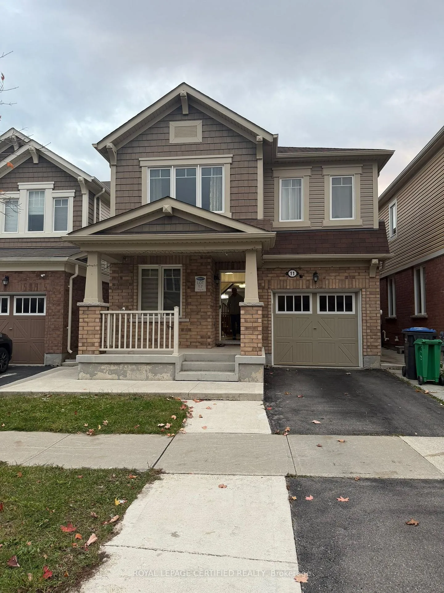 Photo 2 of 11 Allium Road, Brampton, Northwest Brampton — HOMEH