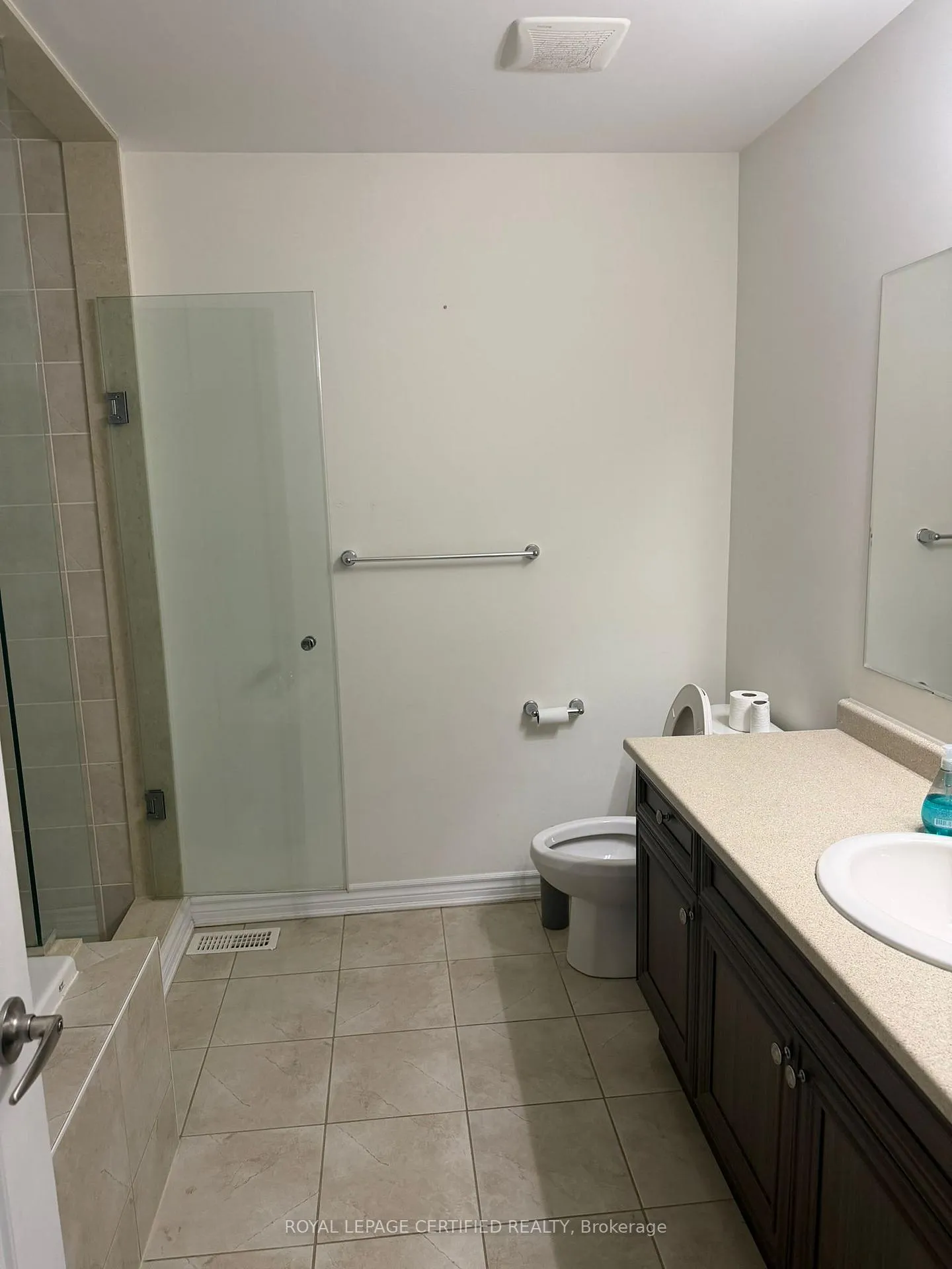 Photo 12 of 11 Allium Road, Brampton, Northwest Brampton — HOMEH