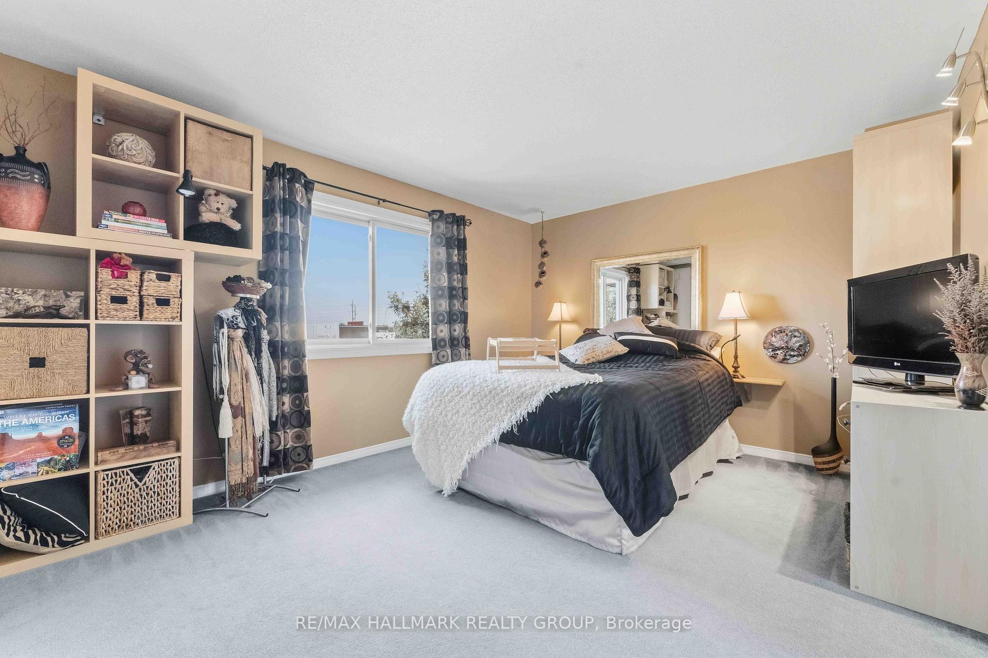 Photo 36 of Unit 32, 941 Cookshire Crescent, Ottawa, Fallingbrook/Ridgemount — HOMEH