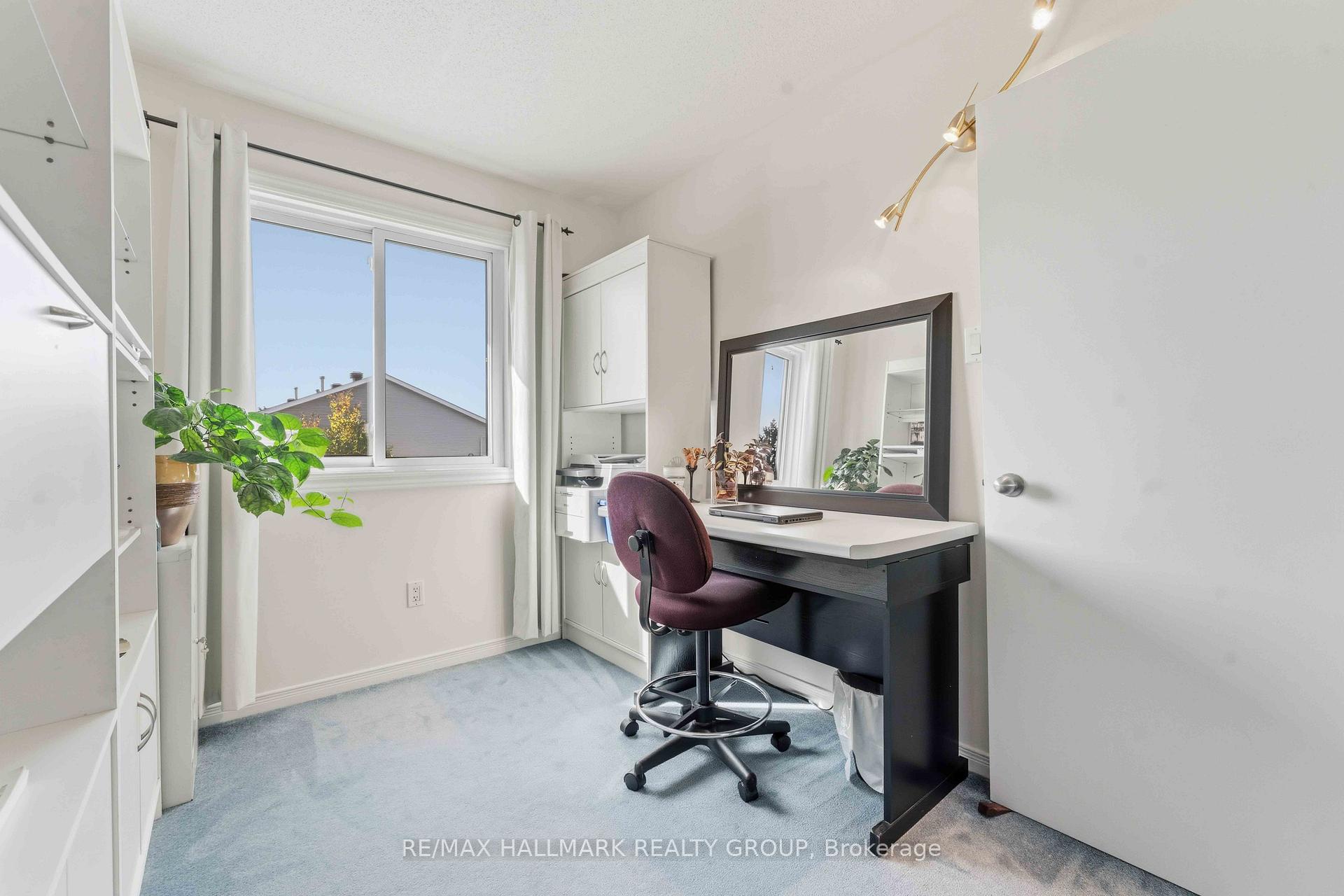 Photo 33 of Unit 32, 941 Cookshire Crescent, Ottawa, Fallingbrook/Ridgemount — HOMEH