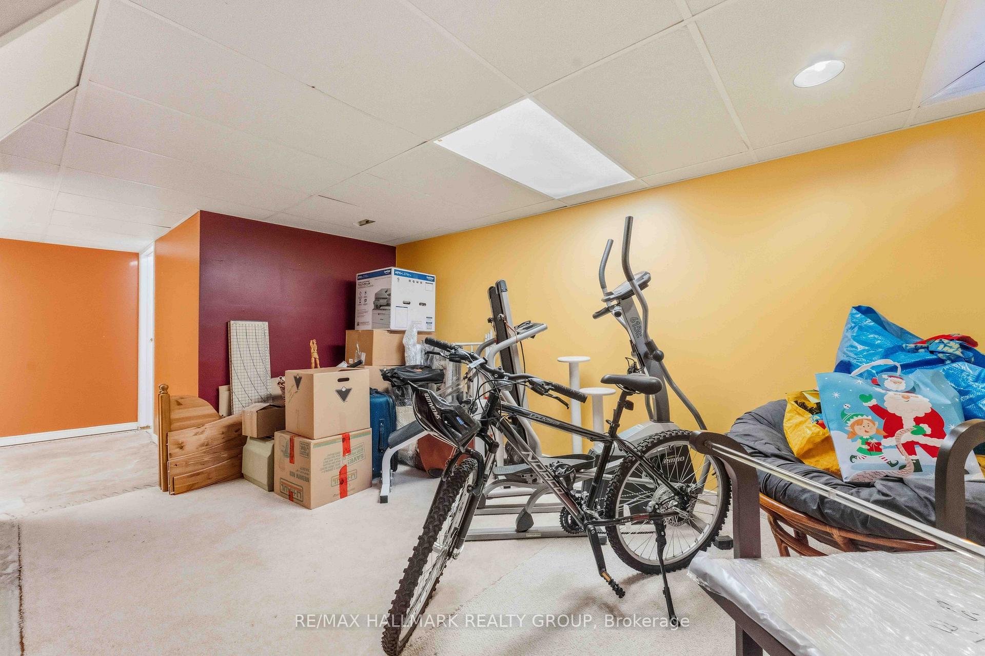 Photo 7 of Unit 32, 941 Cookshire Crescent, Ottawa, Fallingbrook/Ridgemount — HOMEH