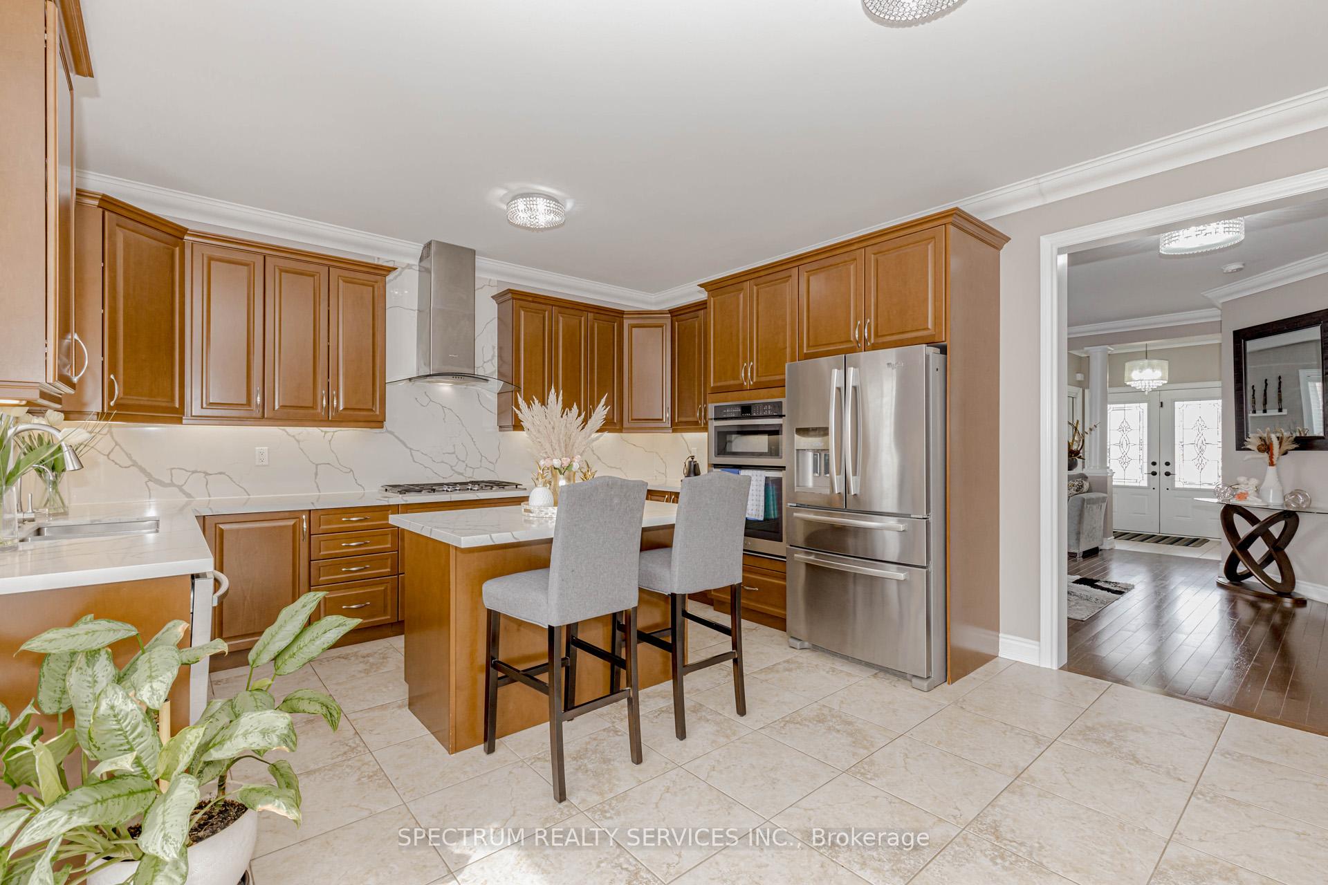 Photo 2 of 485 Tansley Street, Shelburne — HOMEH