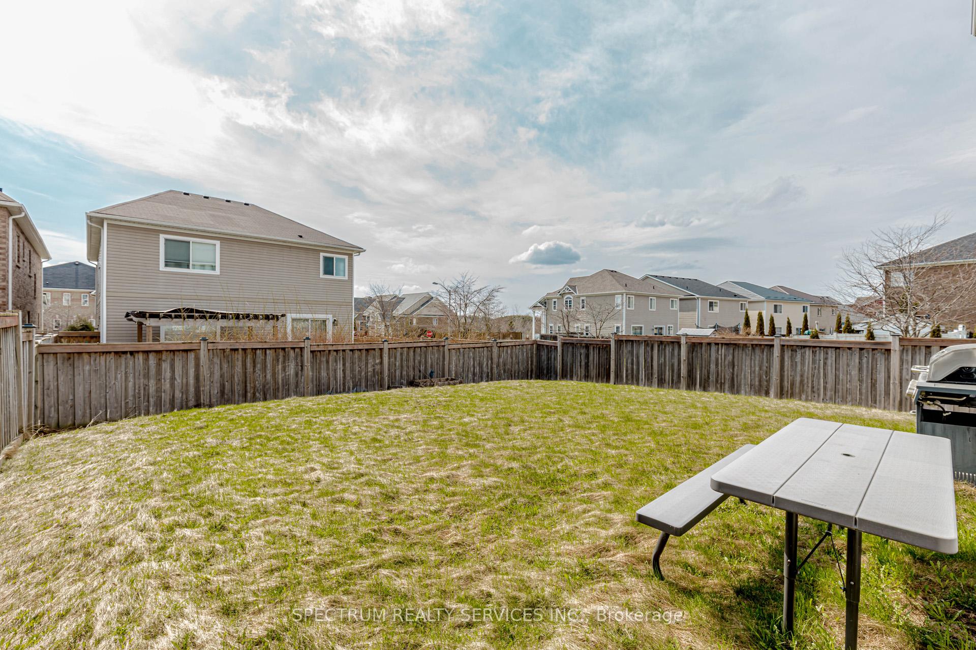 Photo 36 of 485 Tansley Street, Shelburne — HOMEH