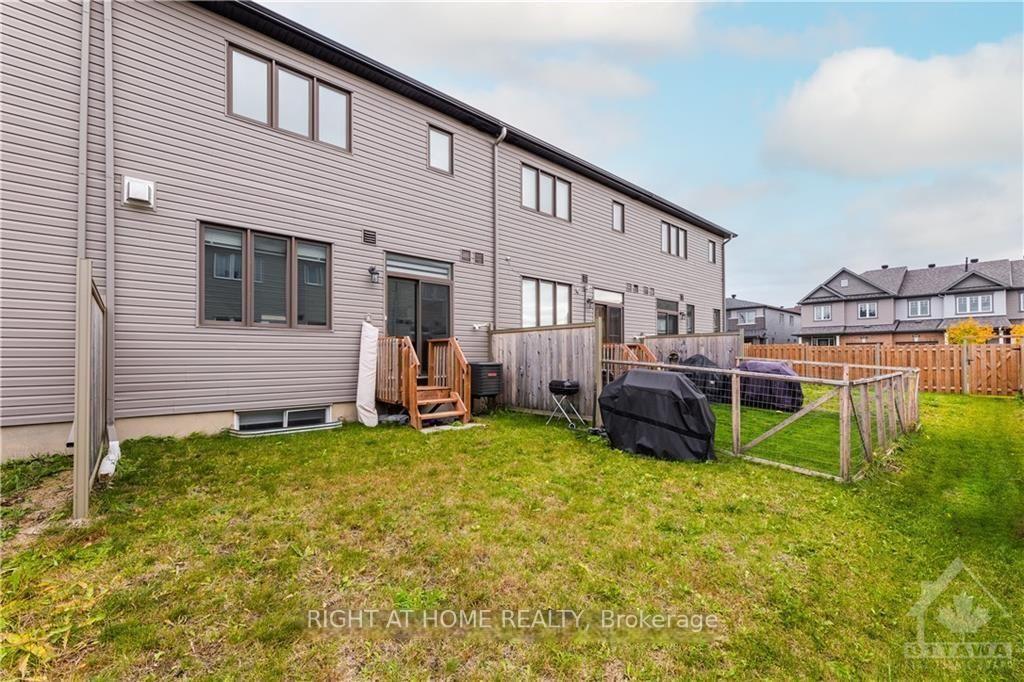 Photo 18 of 116 Vendome Street, Ottawa, Avalon West — HOMEH