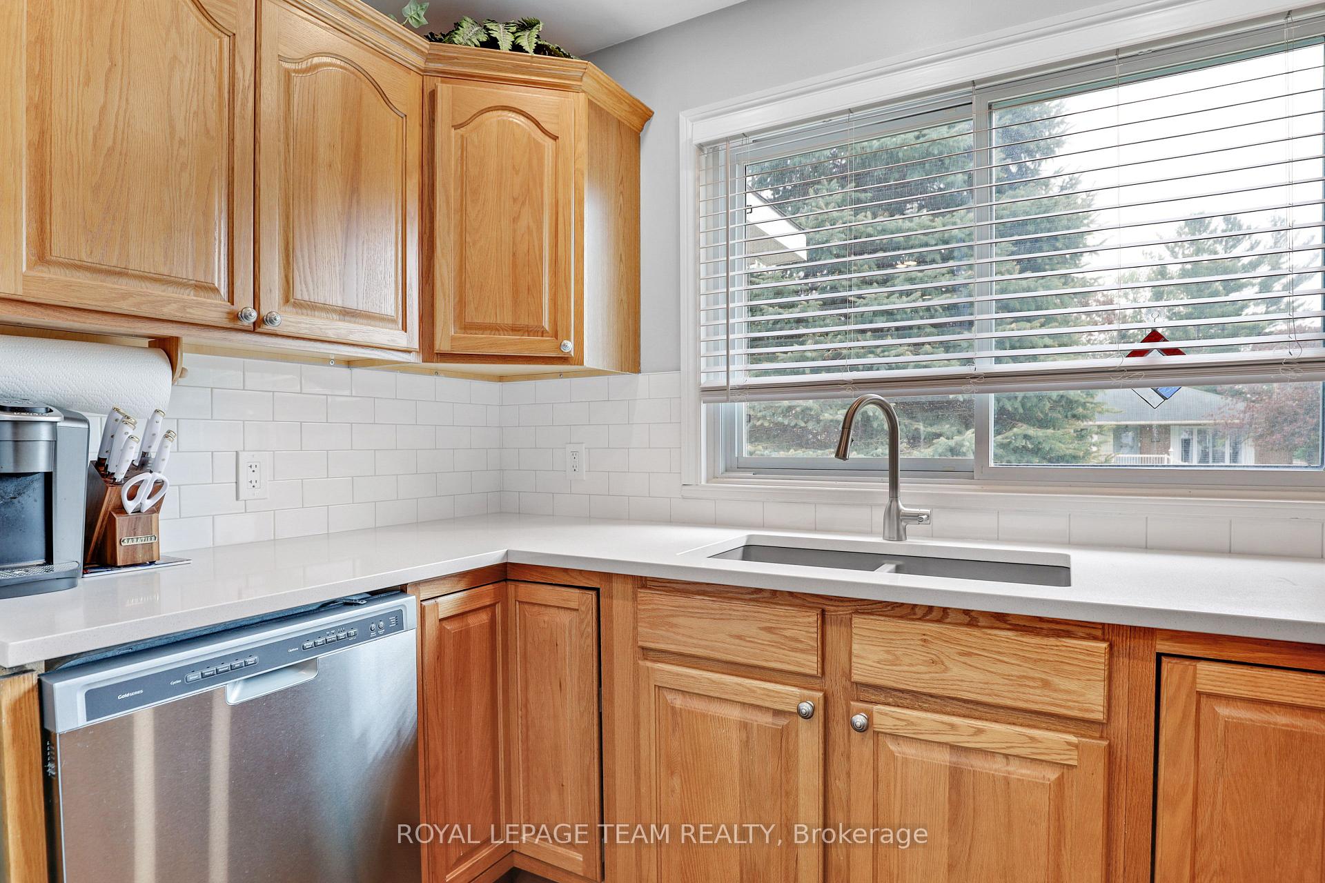Photo 13 of 1707 Dover Road, Cornwall — HOMEH